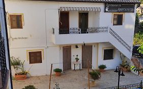 La Rueda Apartamentos Rurales